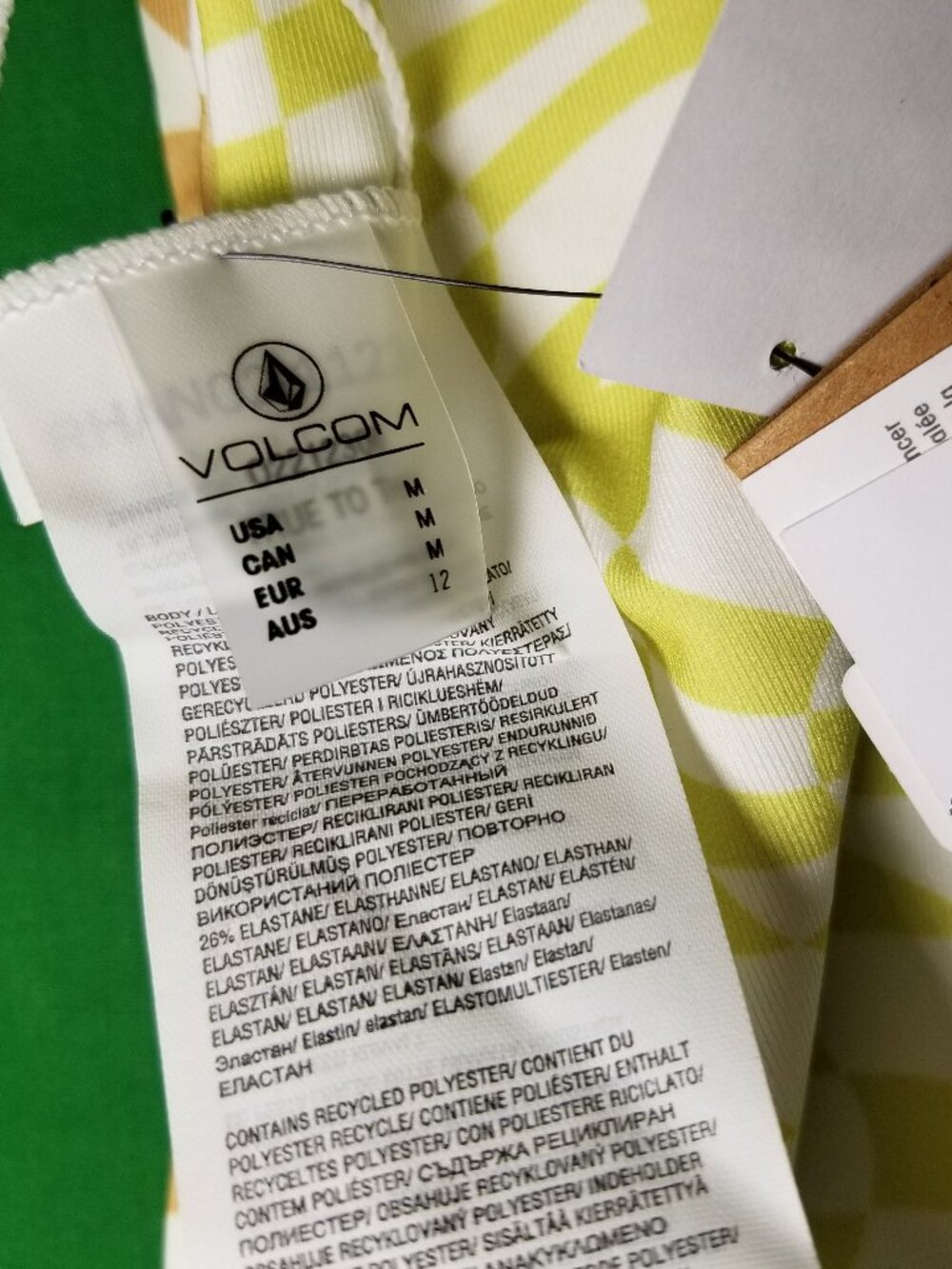 Volcom Check Her Out Reversible Bikini Bottom Swimwear Medium Surf Beach NWT - Picture 12 of 12